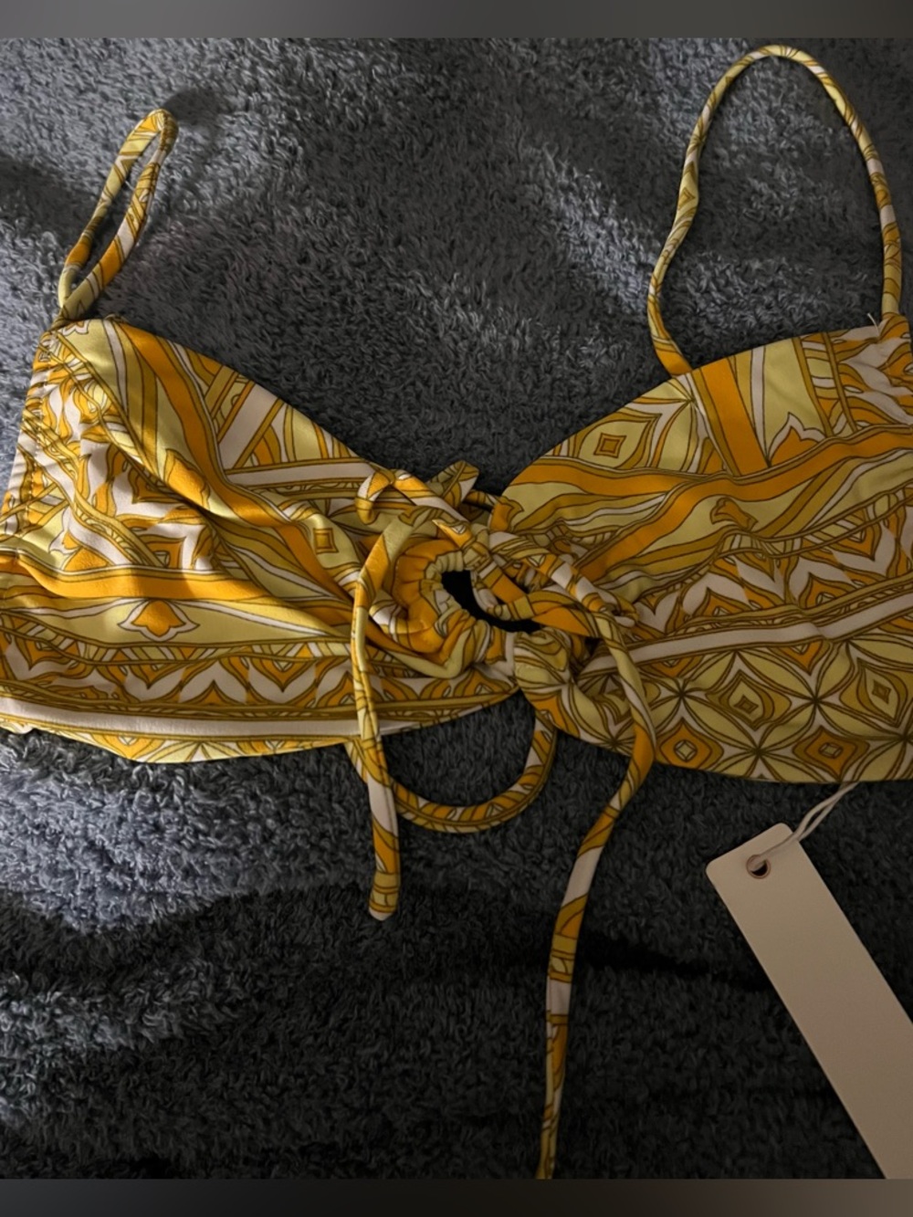 ⭐️NWT⭐️Olivaceous Boutique ~ String Bralette Top ~ Multi-Colored ~ Size Medium